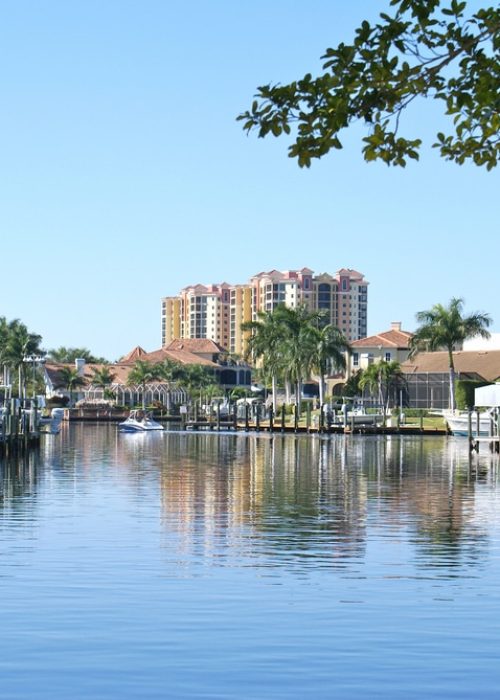 Cape,Coral,Florida,Canal,In,Paradise